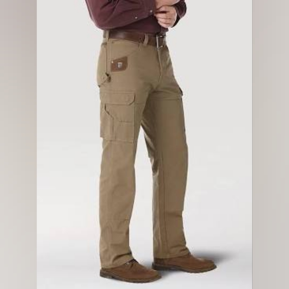 Brand New Wrangler Riggs Workwear Cargo Pants, Tan Color, Size 40/30